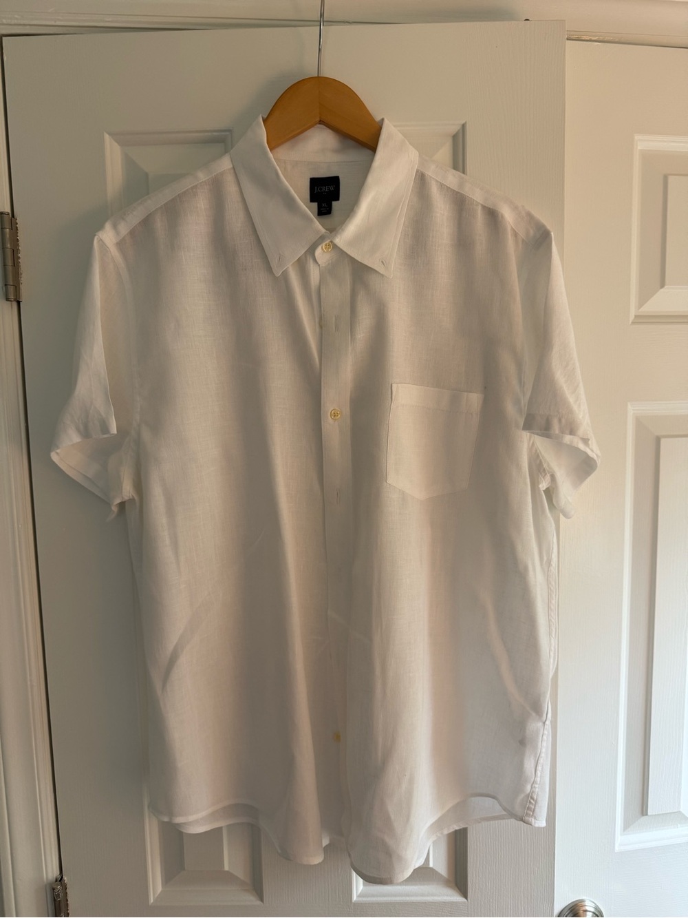 J. Crew Men’s White Short Sleeve Button-Down Linen Shirt